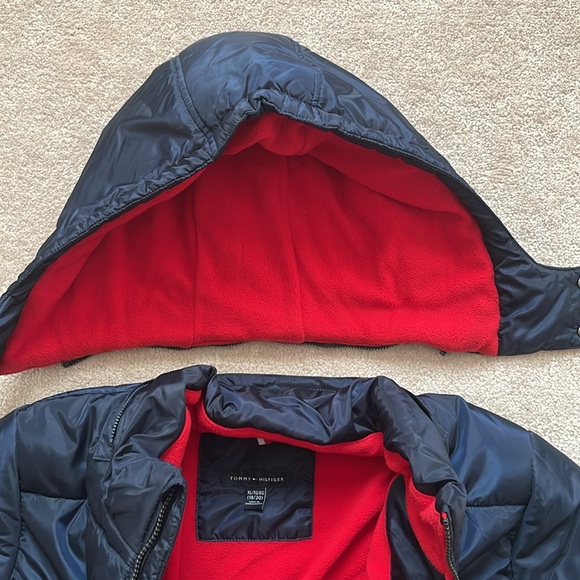 TH boy puffer coat - Picture 6 of 9